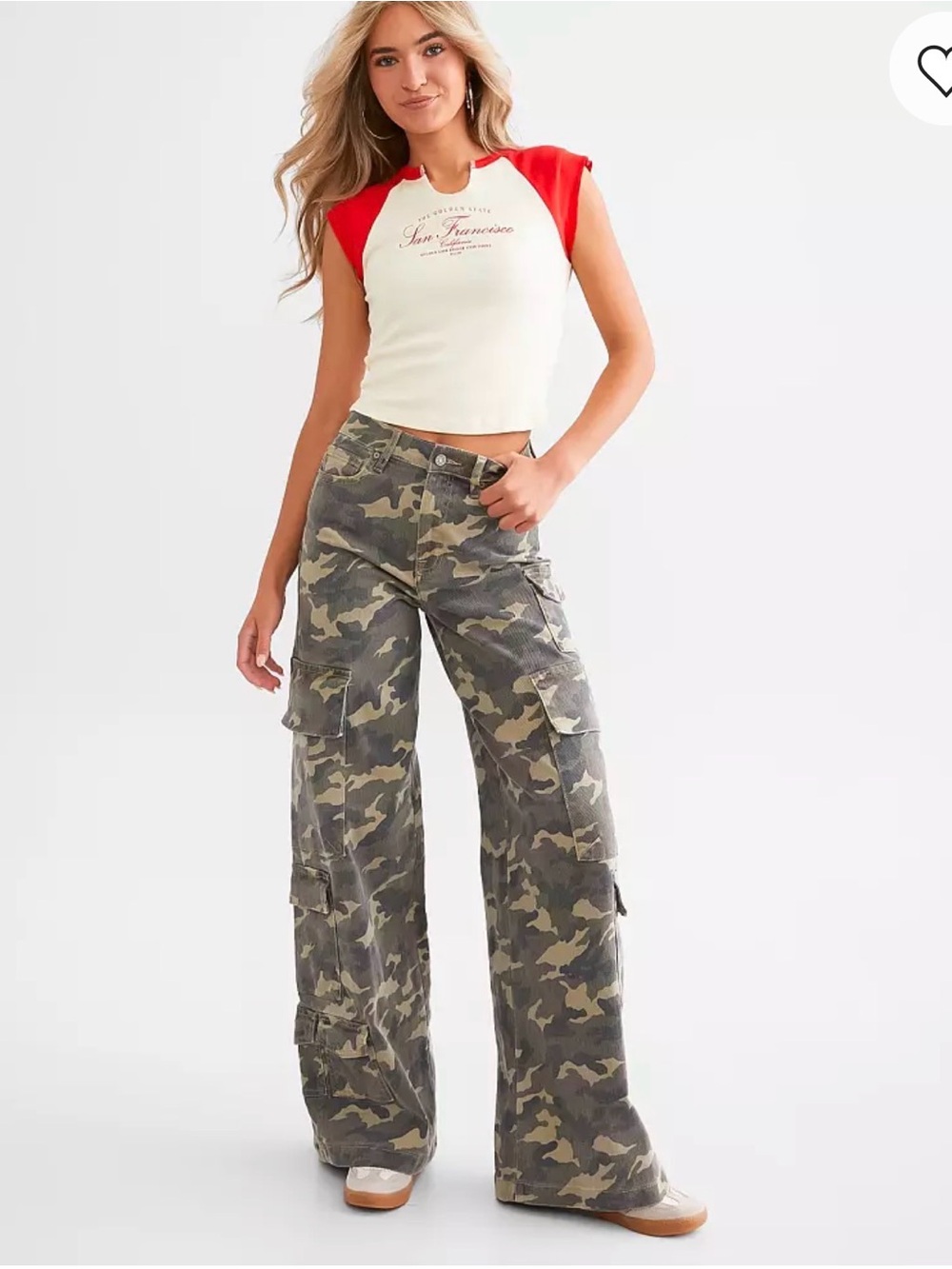 LOGAN CAMO CARGO PANTS by HIDDEN at BUCKLE ( NEW ONLY WORN ONCE) SIZE 28